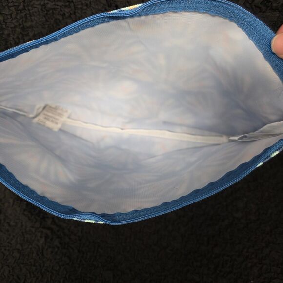 Brand New Shell Print Accessory Organizing Storage Bag by Thirty-One - Picture 3 of 3